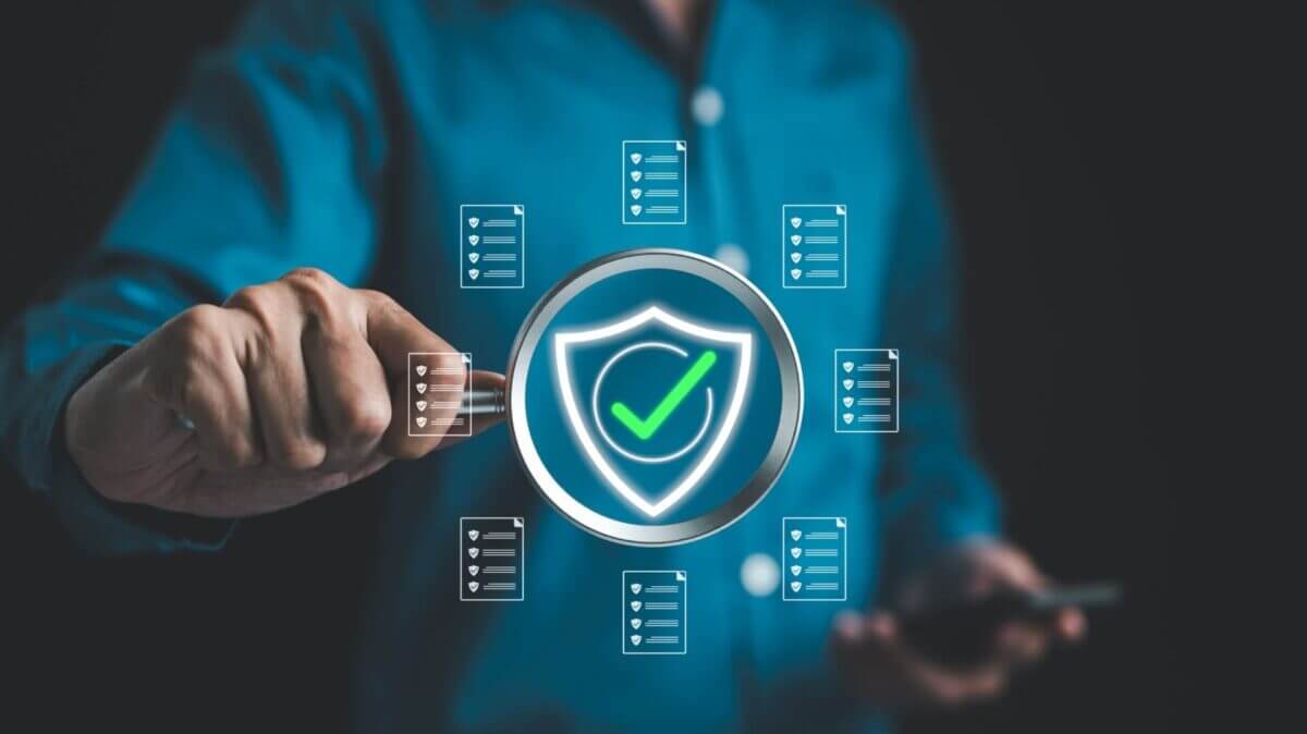 cybersicurezza in sanità Meta fisco italiano audit sicurezza informatica ia nella cybersecurity medico competente GDPR ideah OAIS 2025 e Zero-Trust; truffa criptovalute; protectUE; hacker etico; Gestione degli incidenti informatici e sicurezza cybersecurity sanitaria cybersecurity Italia 2025