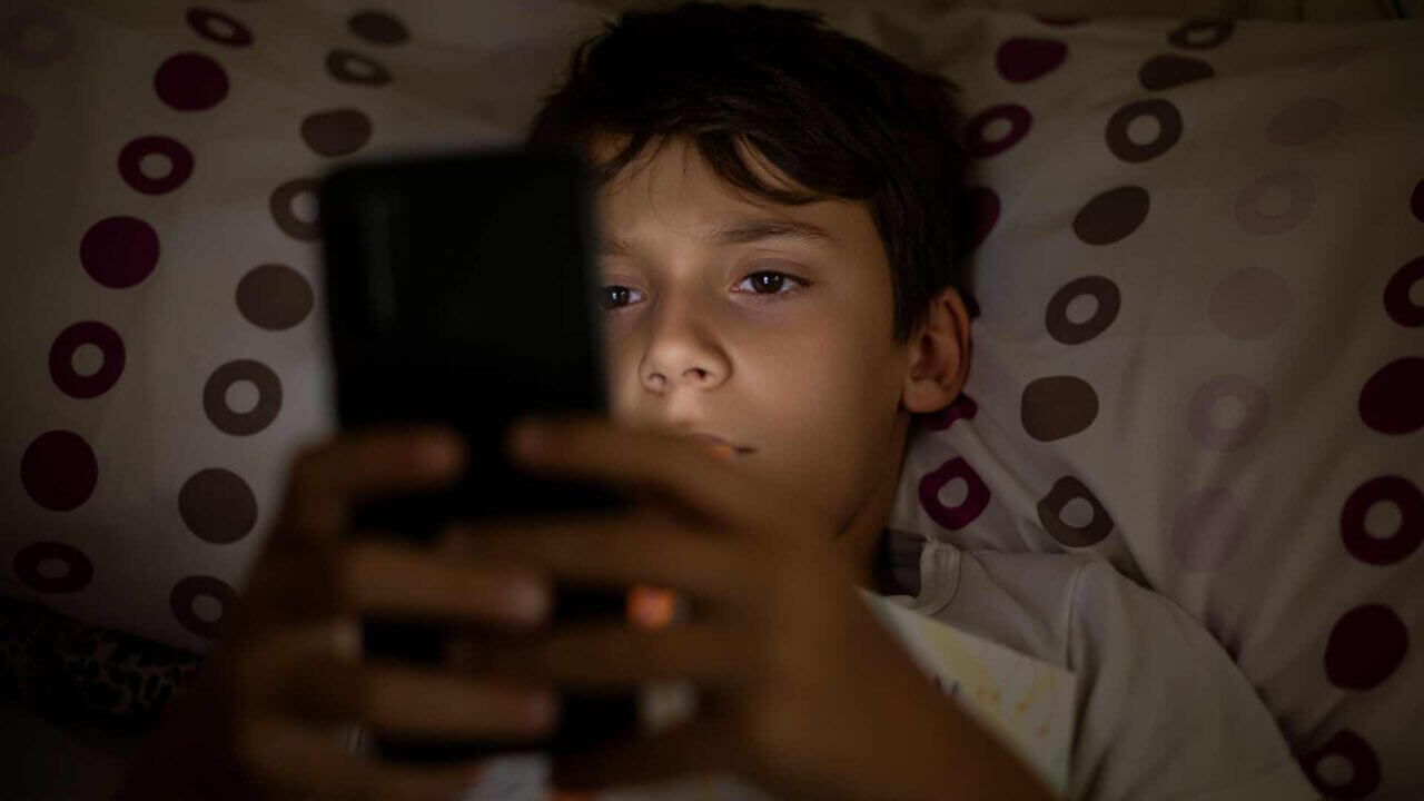 influenza del digitale sui ragazzi (1) (1) verifica dell'età online smartphone e identità