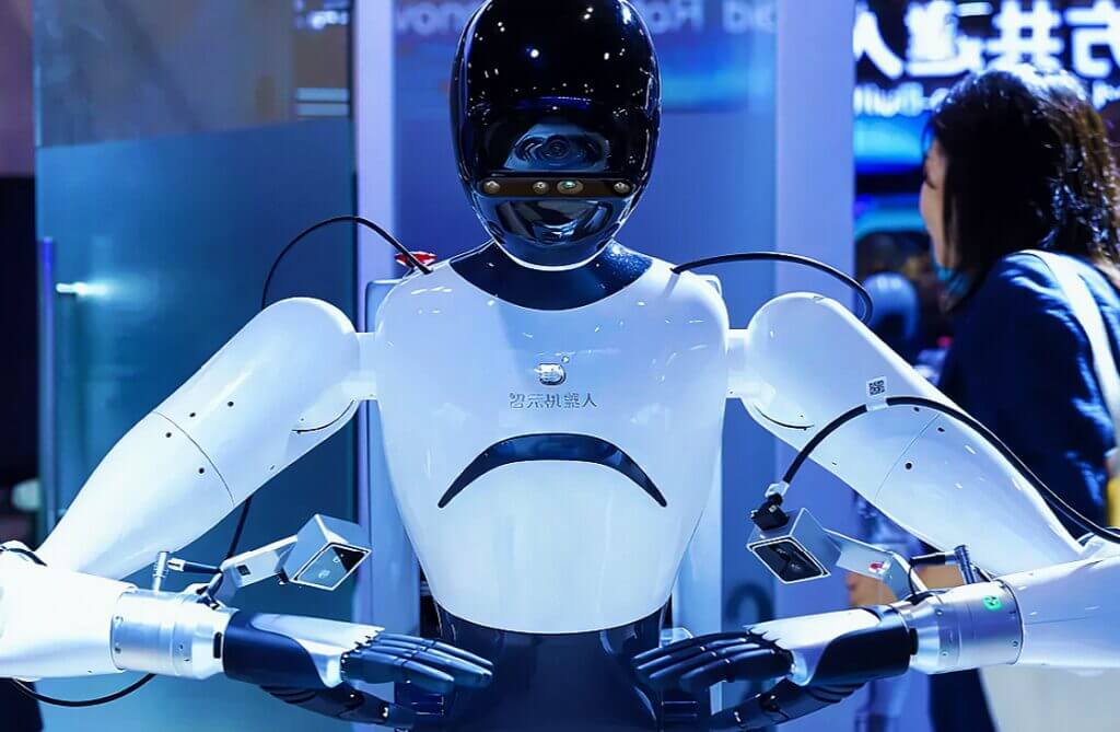 Agenti, robot e miliardi: gli assi della Cina alla Conferenza Mondiale AI (Waic)