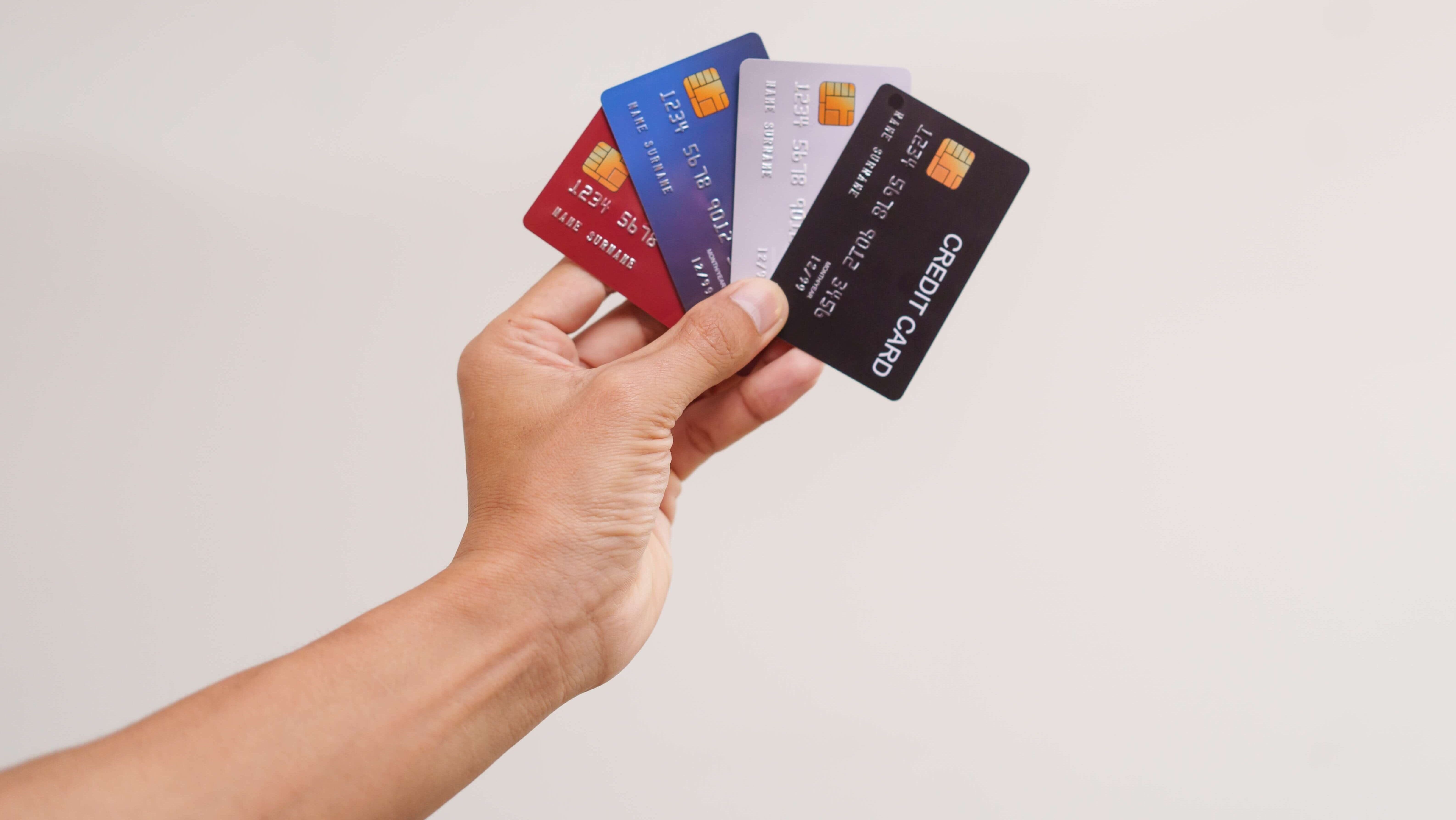 Come scegliere le carte di credito aziendali, caratteristiche e prezzi