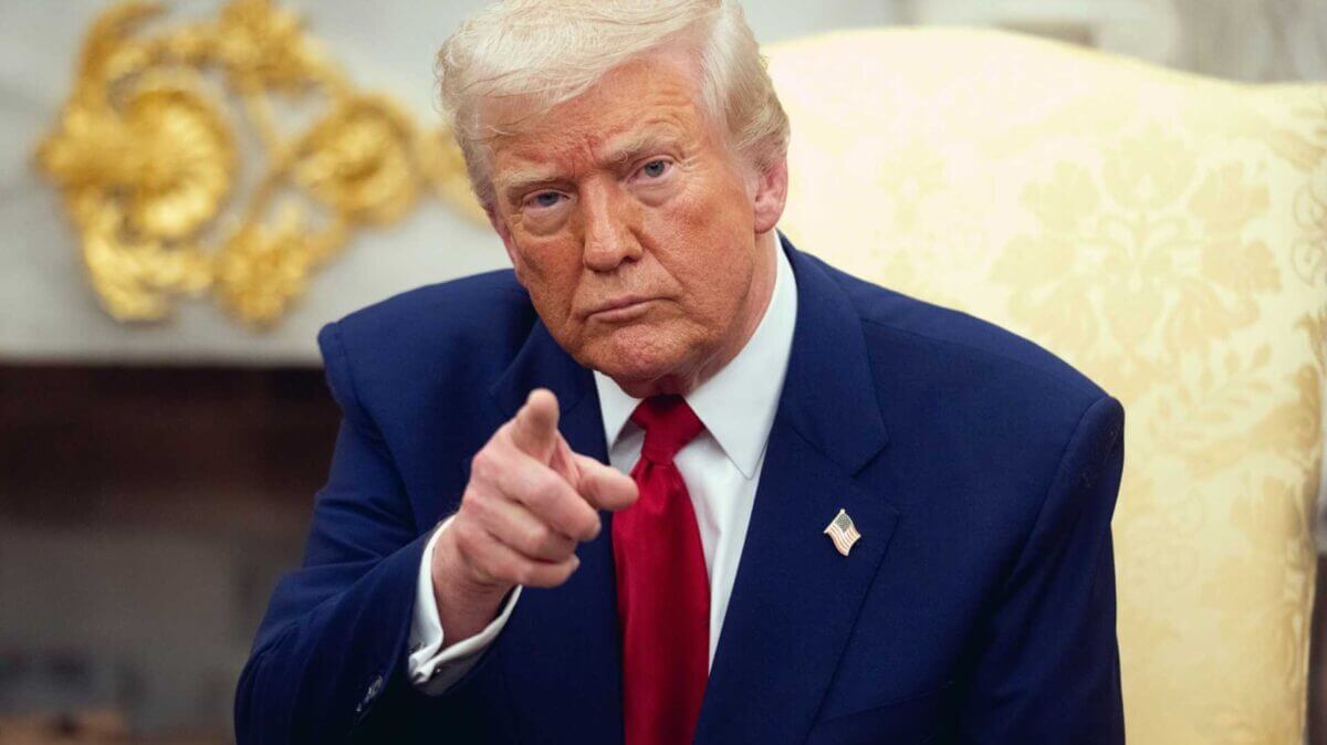 politica USA AI; Autistici / Inventati, un editto Usa di Trump oscura il dissenso in Italia: in gioco la sovranità digitale europea
