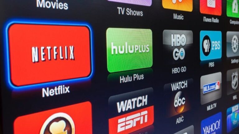 warneR netflix paramount