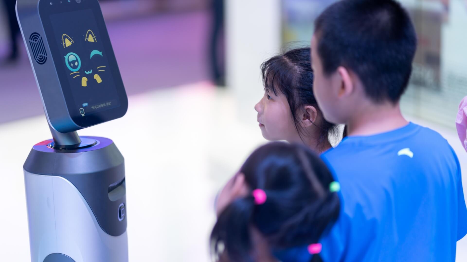 Cina, infanzia schiacciata dall’algoritmo: sorvegliare e educare