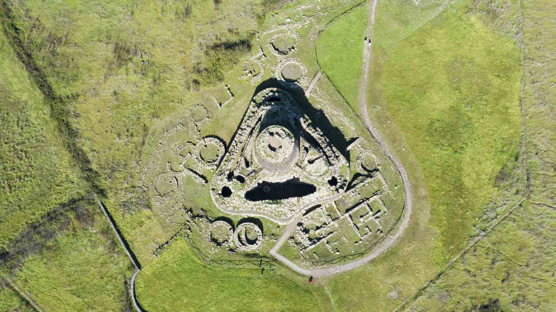 Droni, AI e cittadini: così la Sardegna costruisce l’Atlante dei nuraghi