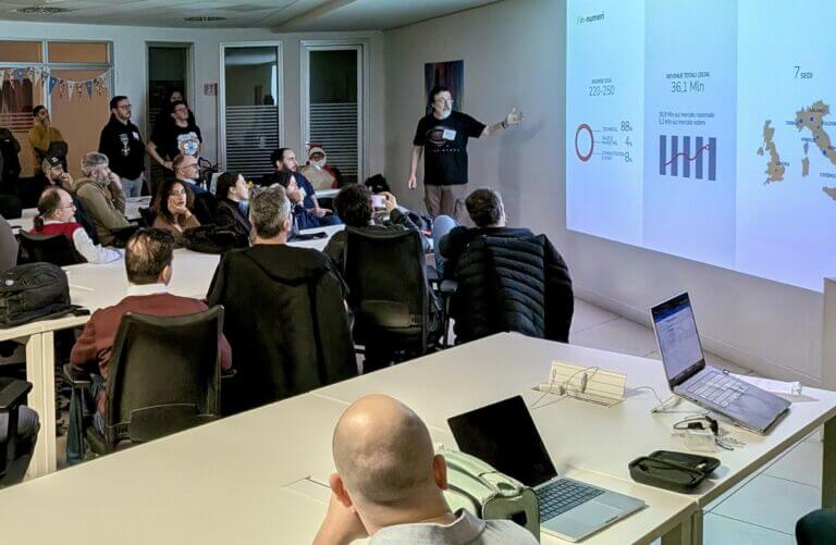 Sourcesense-community-volto-oscurato