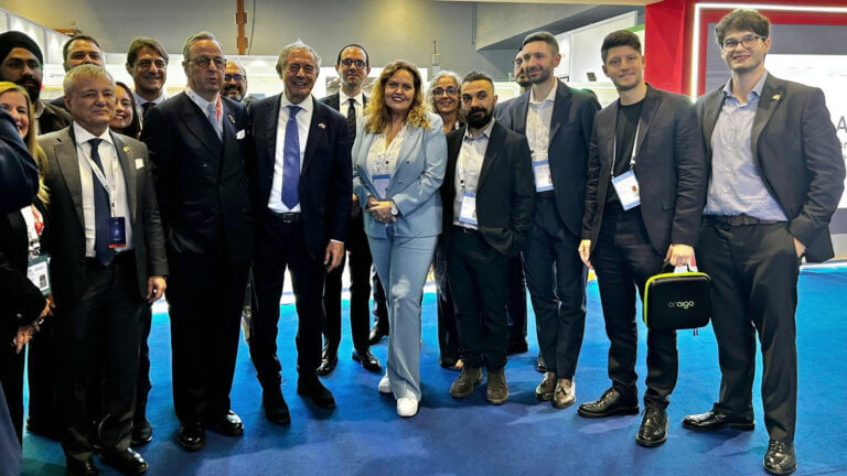 india italia AI impact