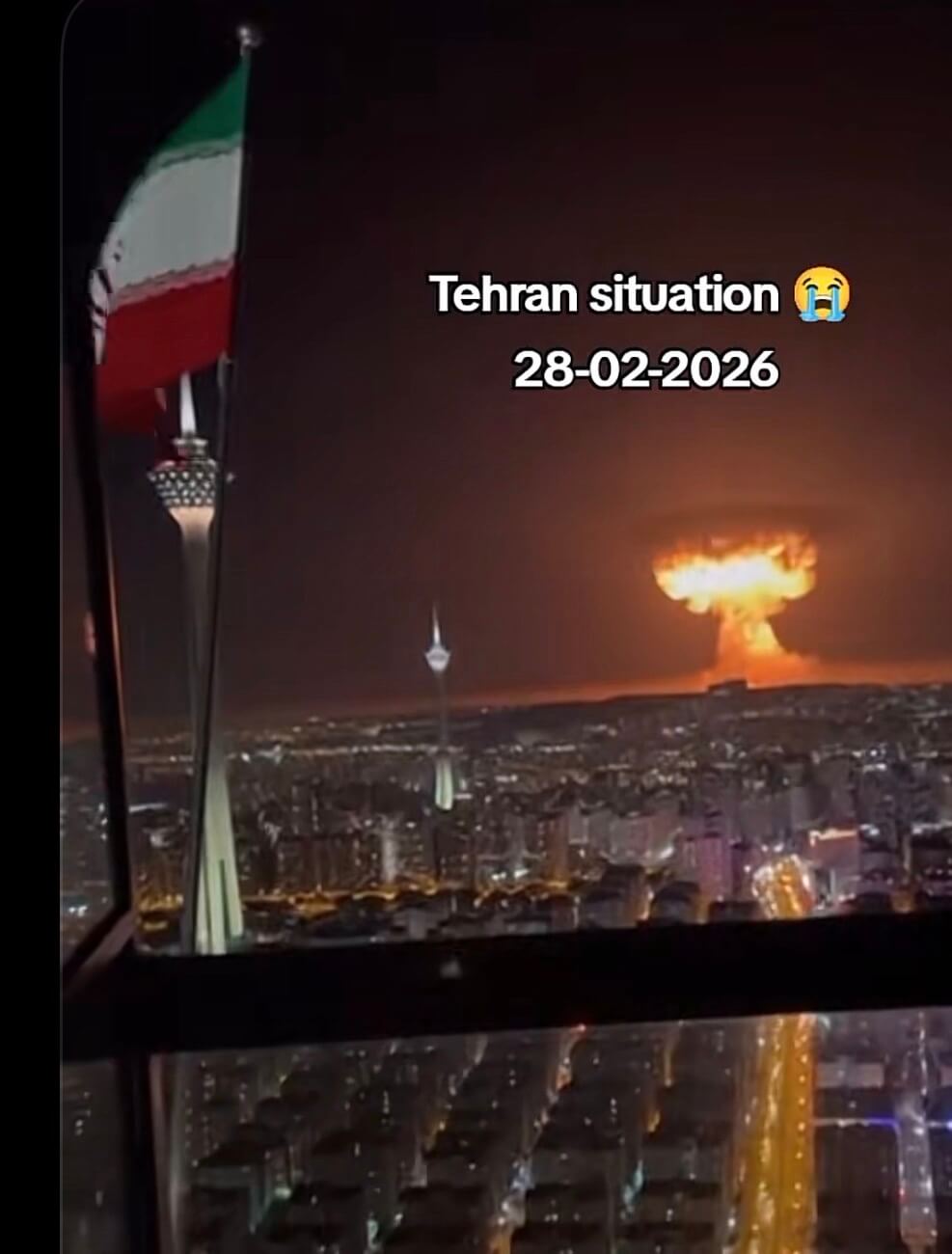 Immagine tratta da un reel pubblicato su TikTok generato con AI, che mostra un'esplosione atomica su Tehran - Screenshot di AgendaDigitale.eu