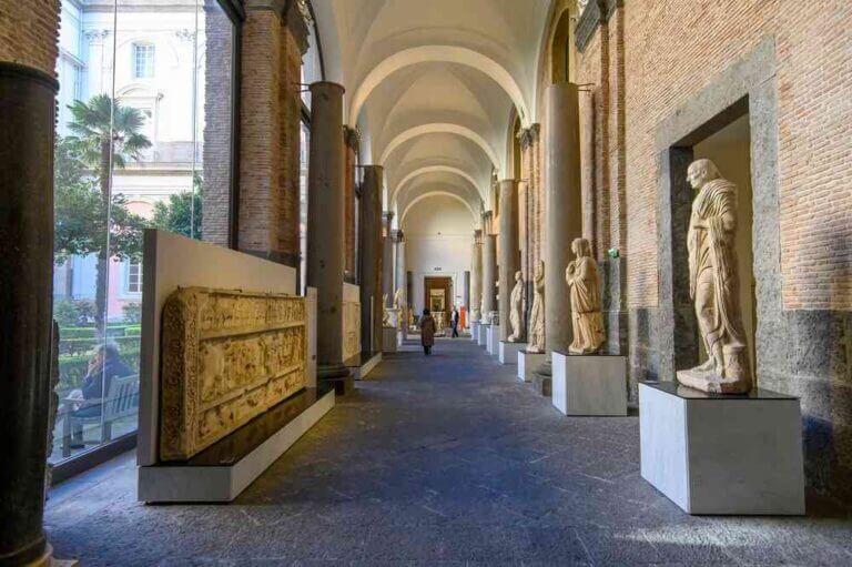 Naples,,Italy,-,03.11.2025:,Ancient,Roman,Statues,In,The,National