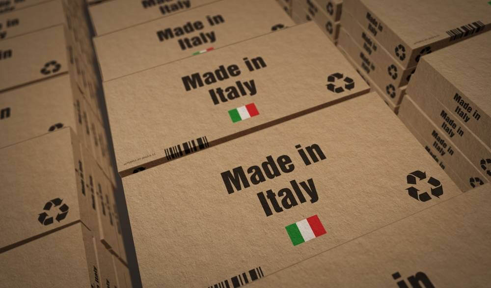 Made,In,Italy,Box,Production,Line.,Manufacturing,And,Delivery.,Product