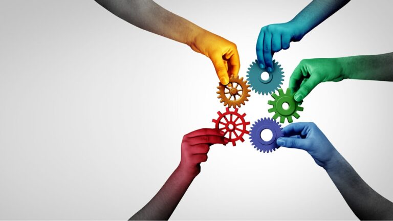 HCM Human Capital Management software in cloud
