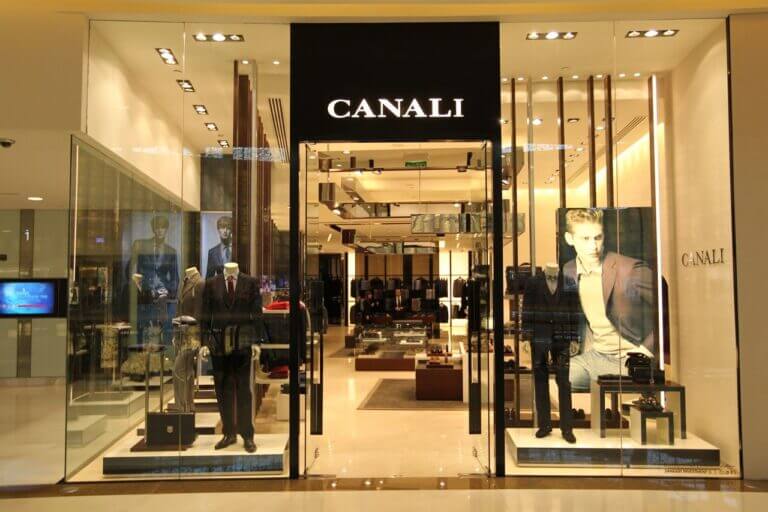 canali-store-fashion-161215122426