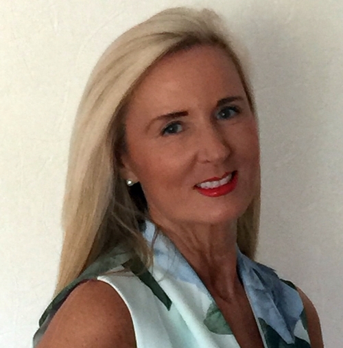 Christine Chenneour, Chartered FCIPD HR / Talent Director EMEA di Cornerstone OnDemand