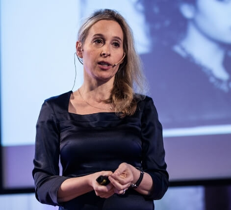 Noreena Hertz, Economista Inglese
