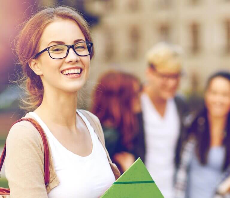 education-educazione-college-170608154033