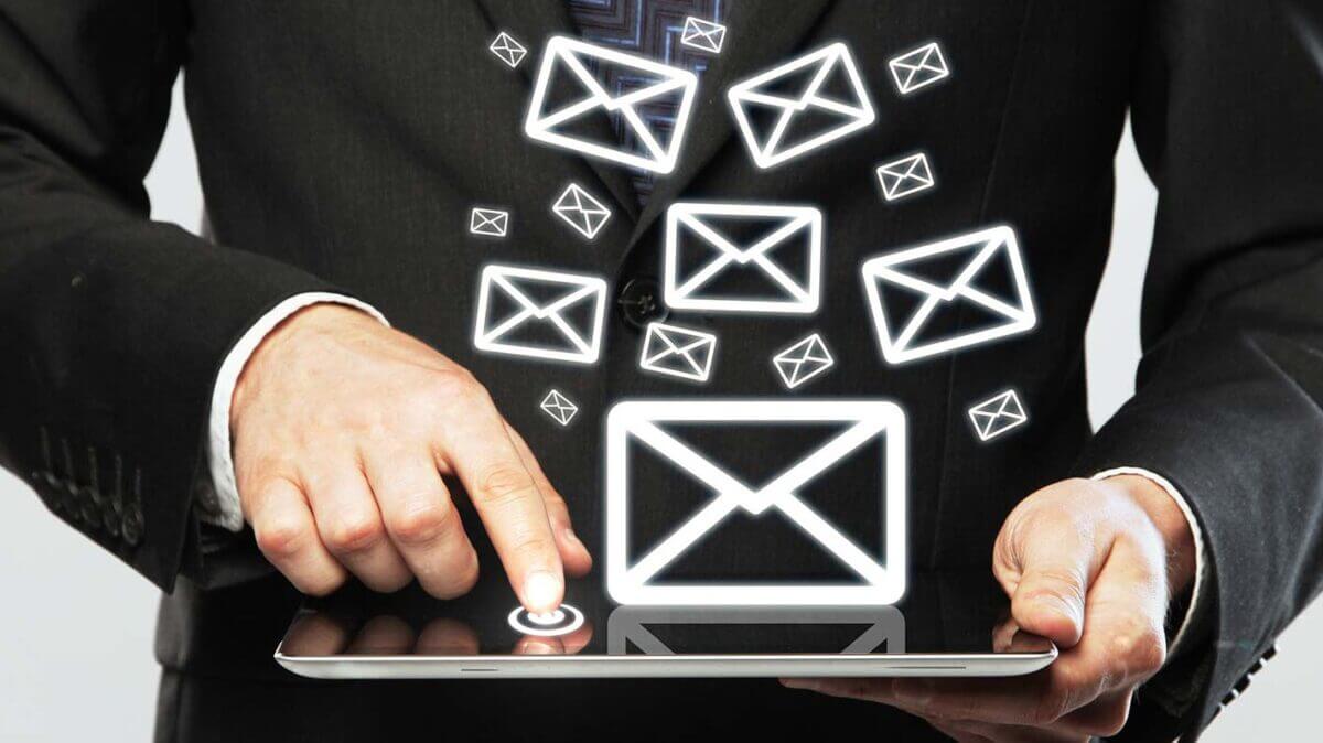 email-germania-140219105415