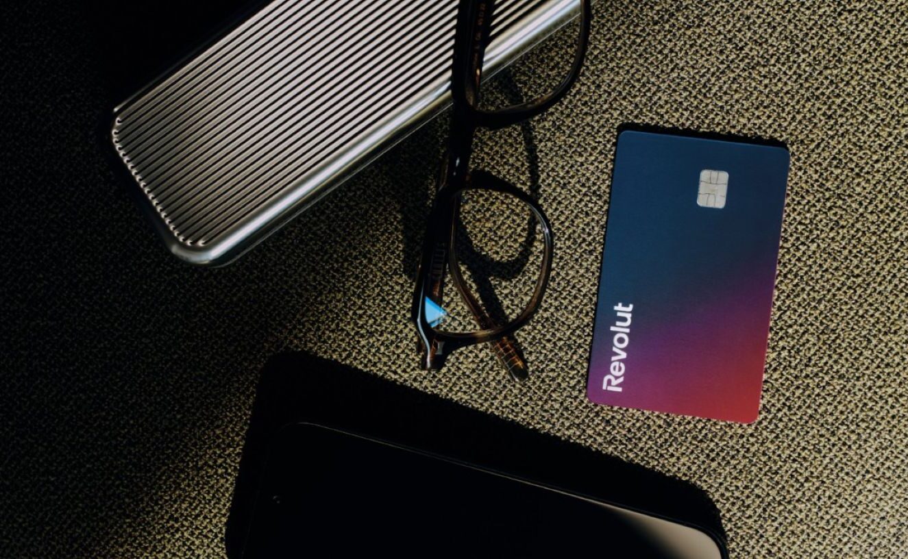 Revolut integra gratis ChatGPT go
